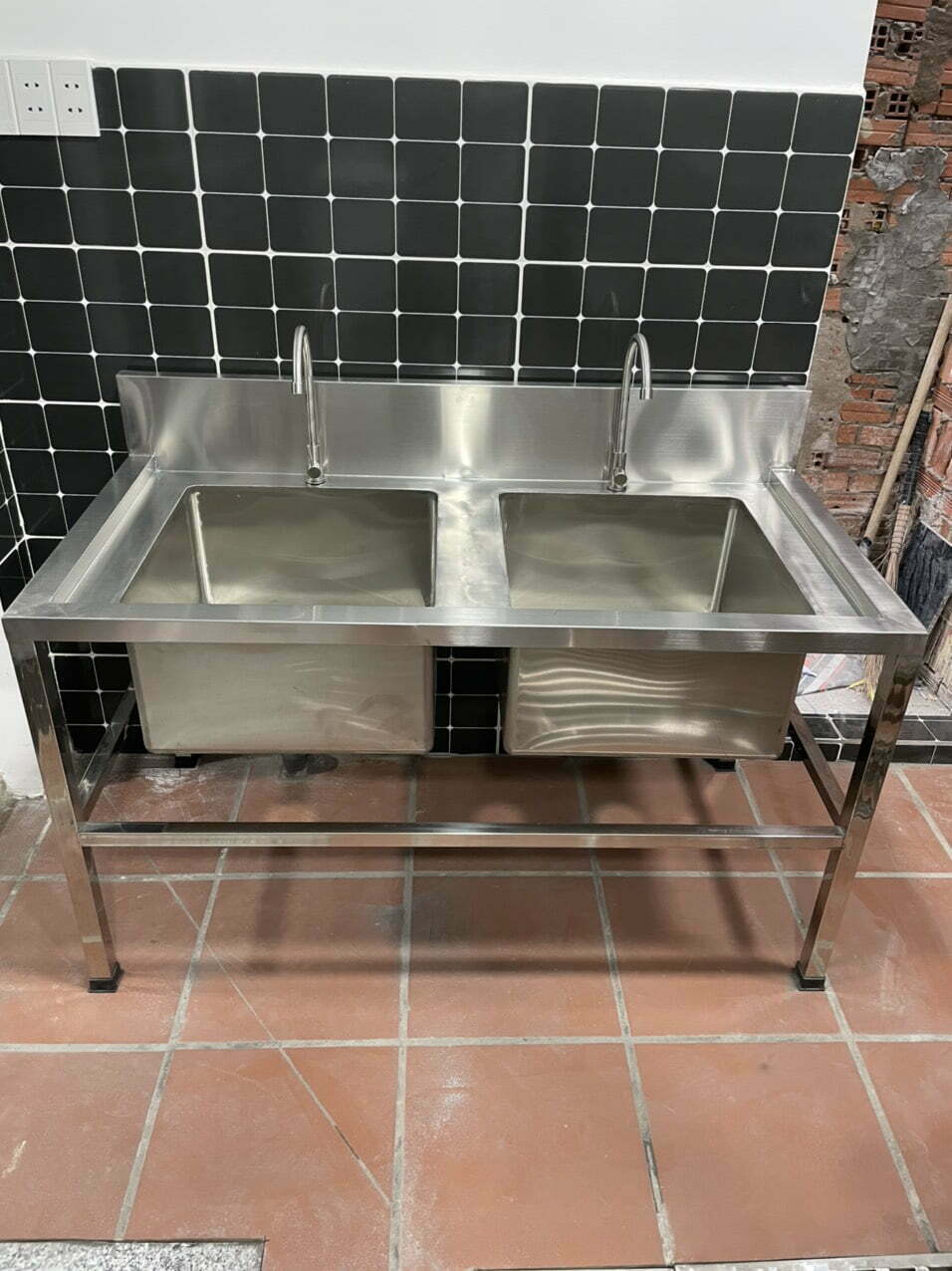 z2397819386022_417c7c8f1a4188ff8502454db5067b74-1